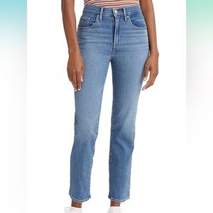 Levi’s Women’s 724 High Rise Straight Crop Jeans, 31 Short, Tribeca Moves